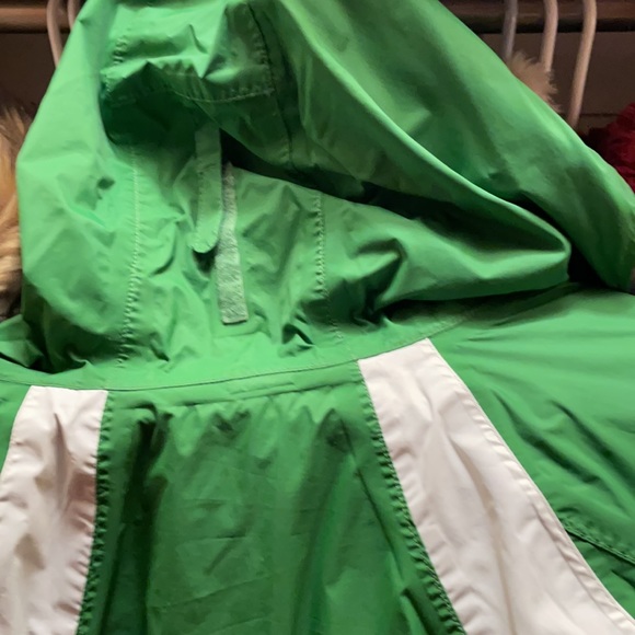 Columbia extra large women’s windbreaker - Picture 4 of 12